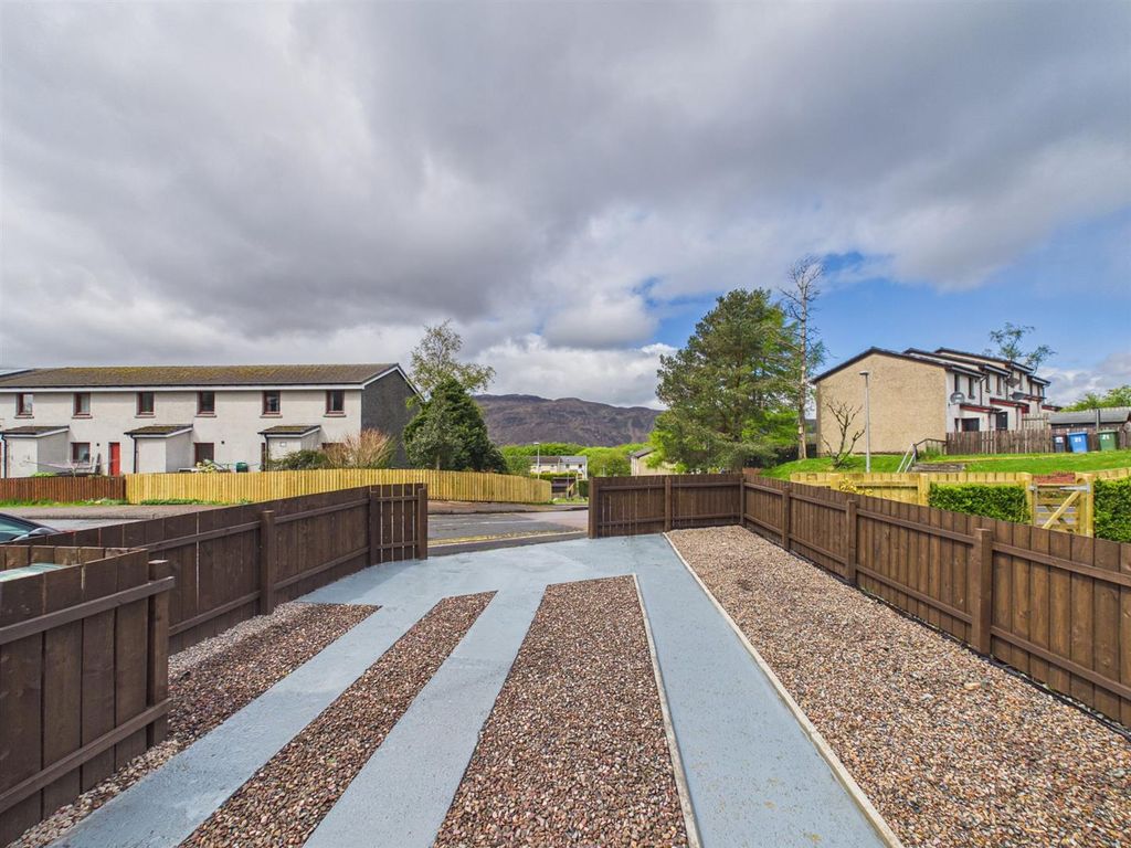 Additional image 24 of 3 bed property for saleBanff Crescent, Fort William PH33