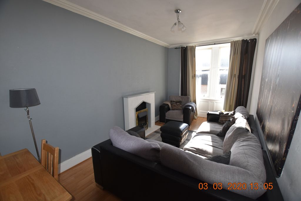 Property photo 3 of 8 Gallery
