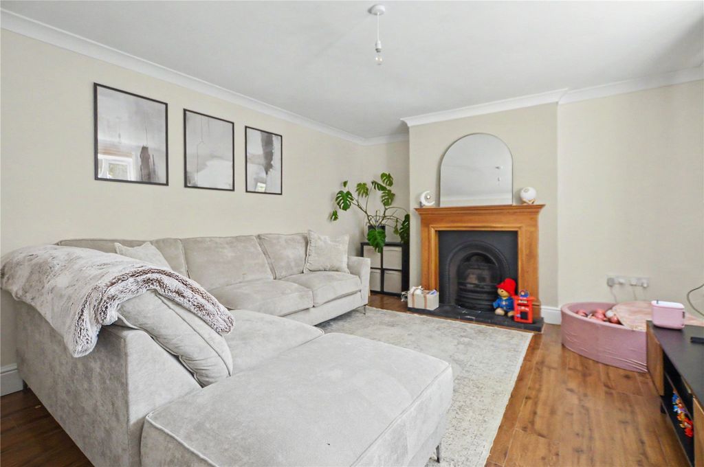 Property photo 2 of 14 Picture No. 25
