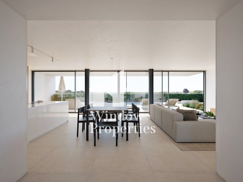 Property photo 3 of 28