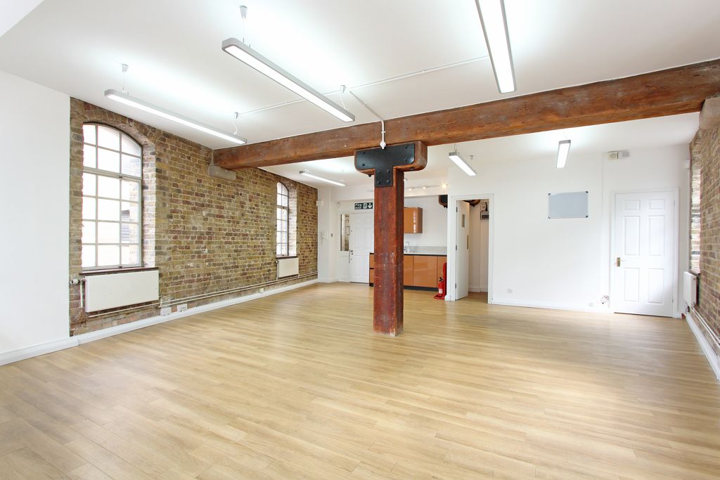 Property photo 3 of 10 Photo 10