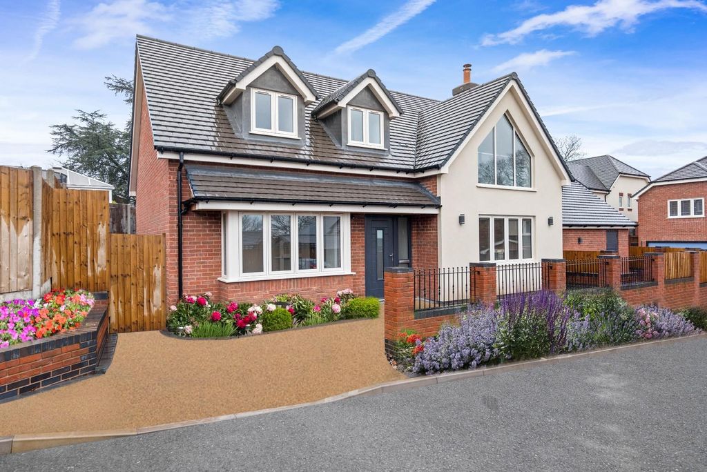 Property photo 1 of 13 Front