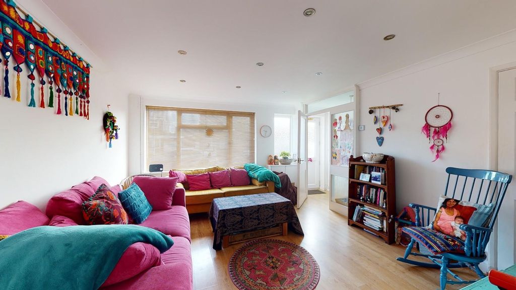 Property photo 2 of 10 Picture 2