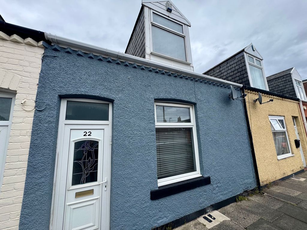 Property photo 1 of 12