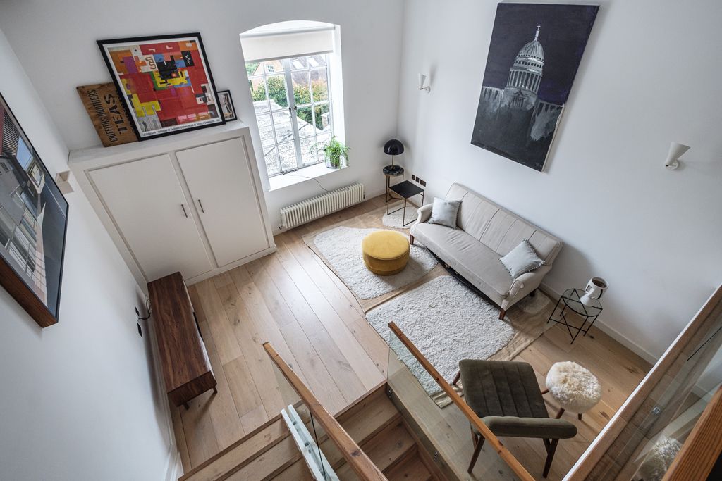 Property photo 3 of 27 October 2025 Jr (16).Jpg