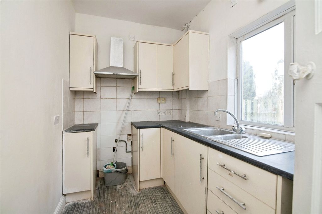 Property photo 3 of 13 Picture No. 04