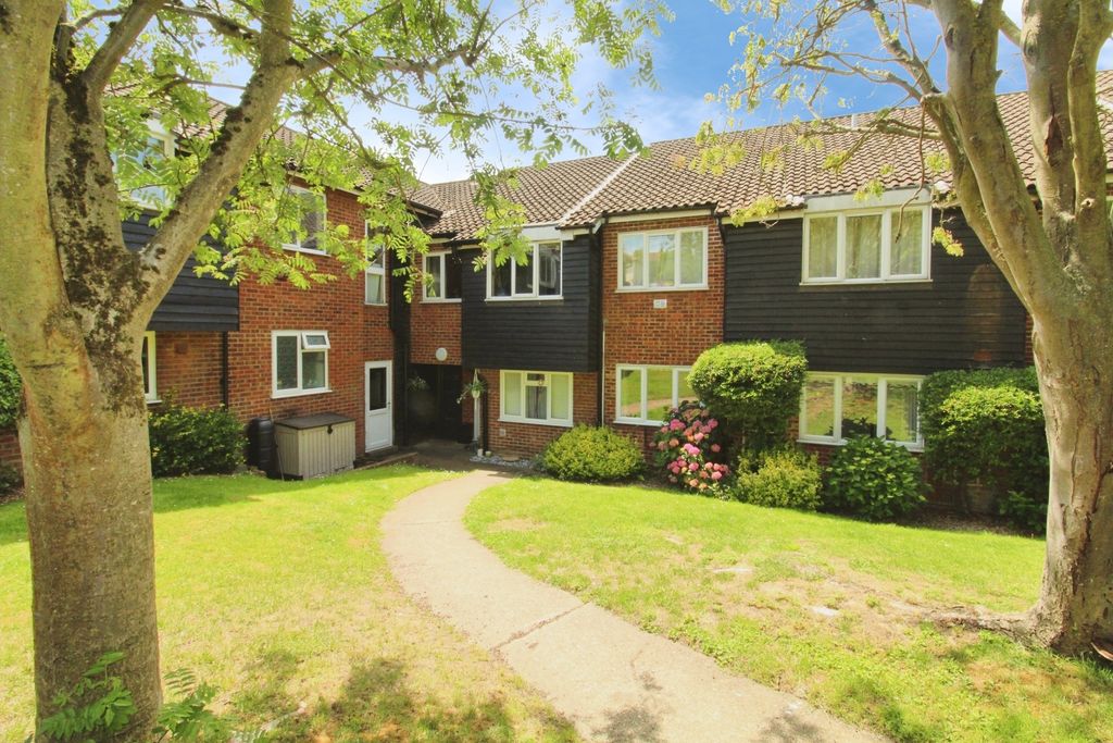 Property photo 1 of 18 Pbox-Img.Jpg