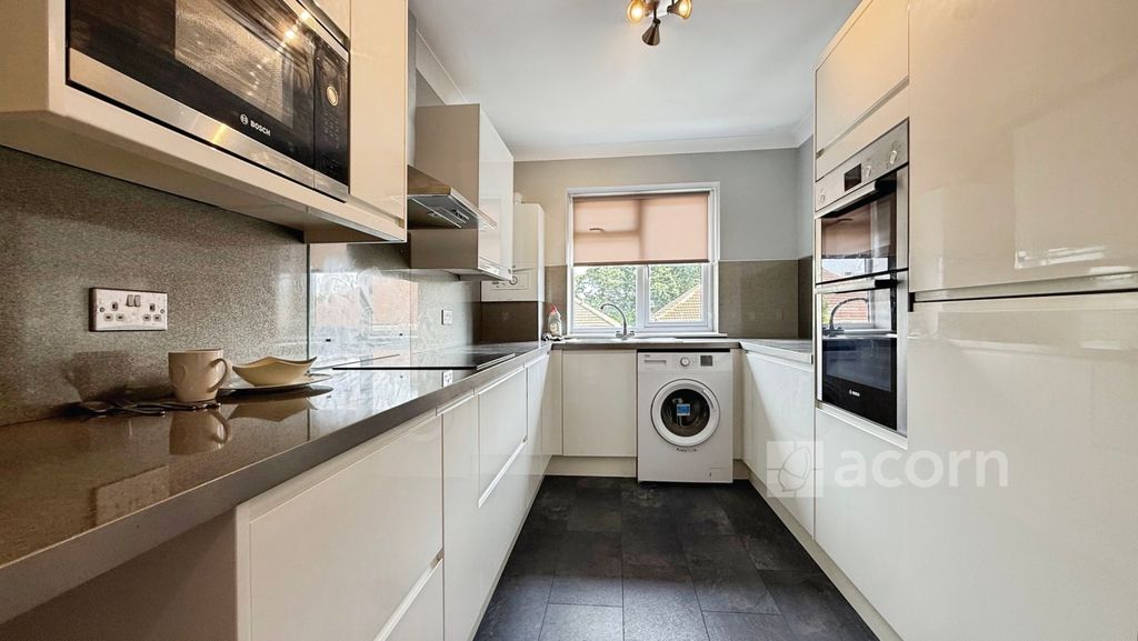 Property photo 2 of 6 c38cd203--409D-Bc...