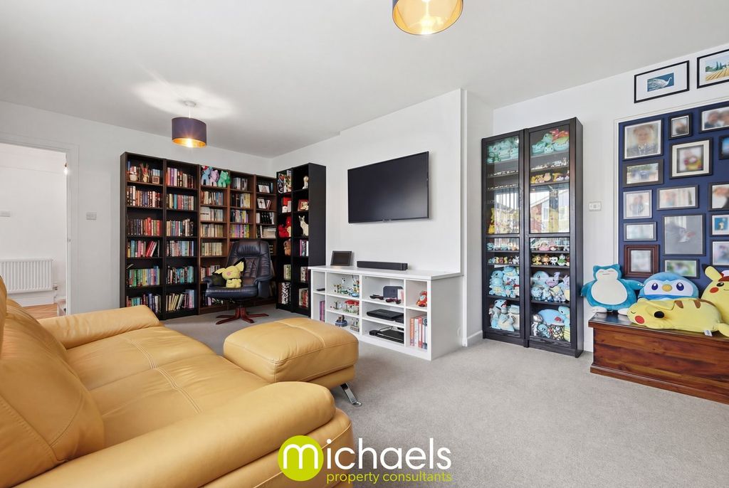 Property photo 2 of 29