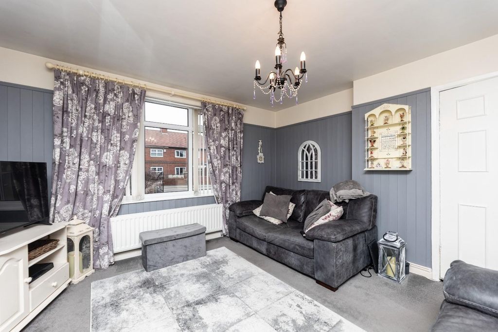 Property photo 3 of 19 5C5A4145.Jpg