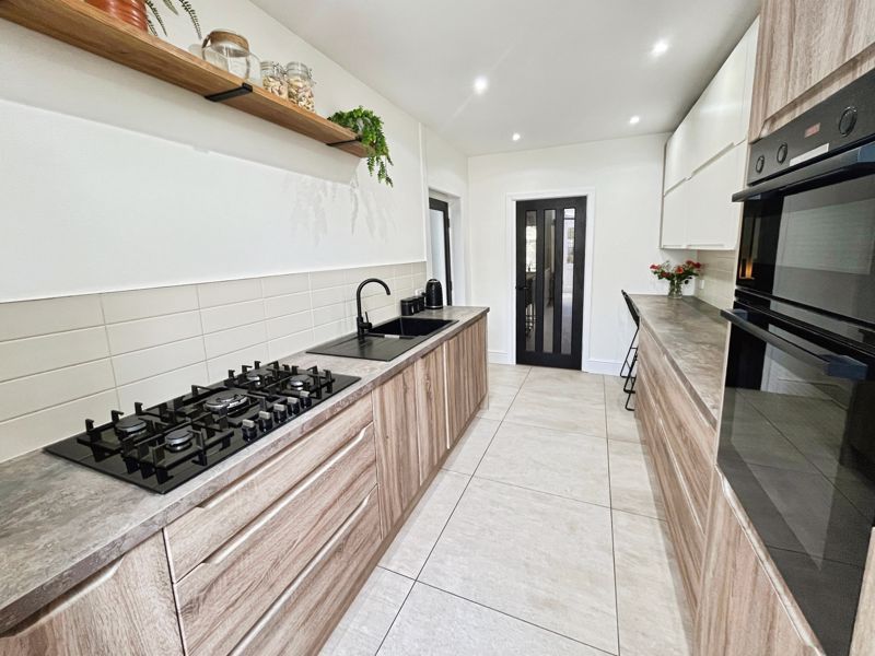 Property photo 3 of 24 Kitchen