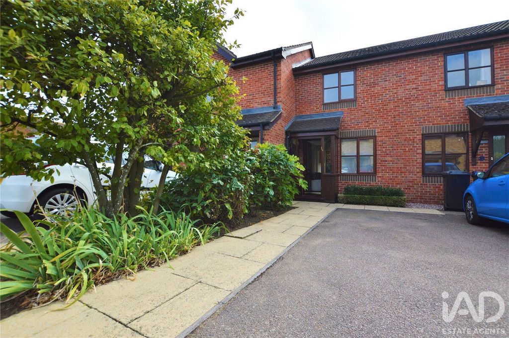 Property photo 1 of 10