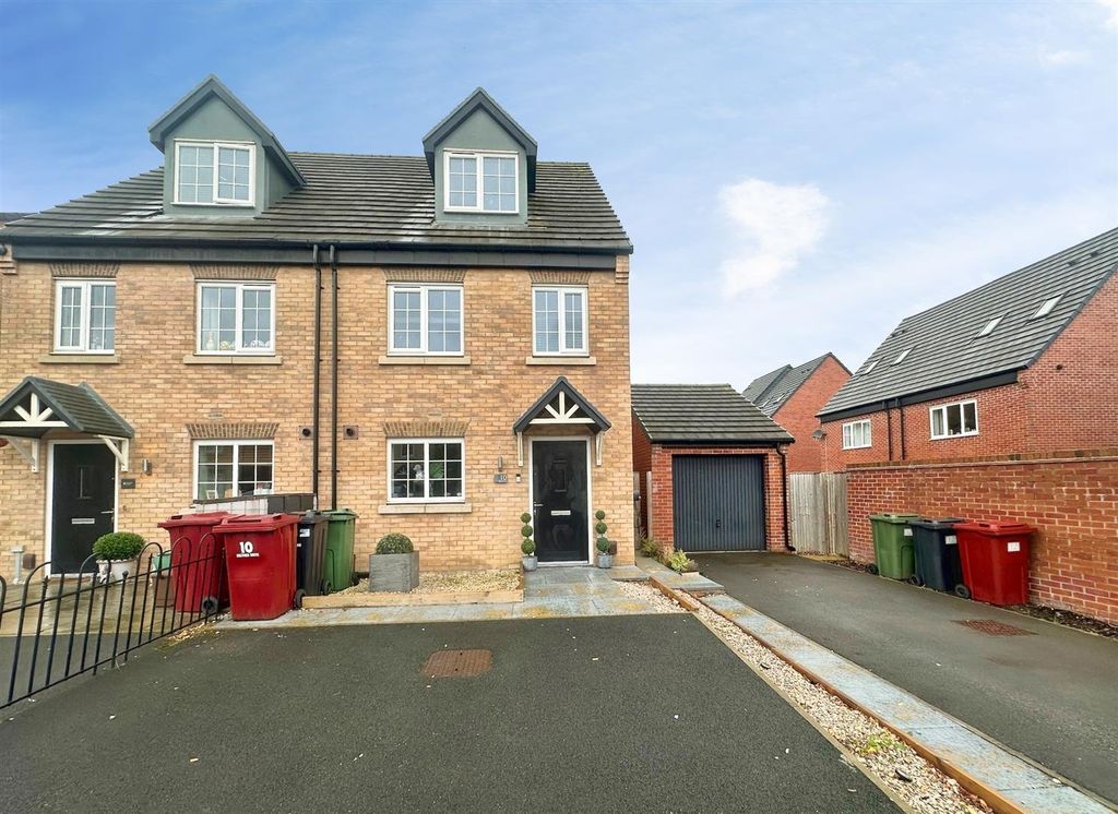 Property photo 1 of 17 c23A2913-Screenshot 202026-09-16 20At 2016.55.13.P