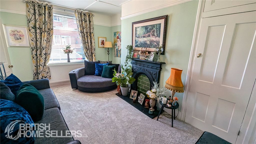 Property photo 3 of 15 Picture No. 09