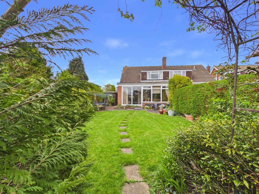 Property photo 2 of 21