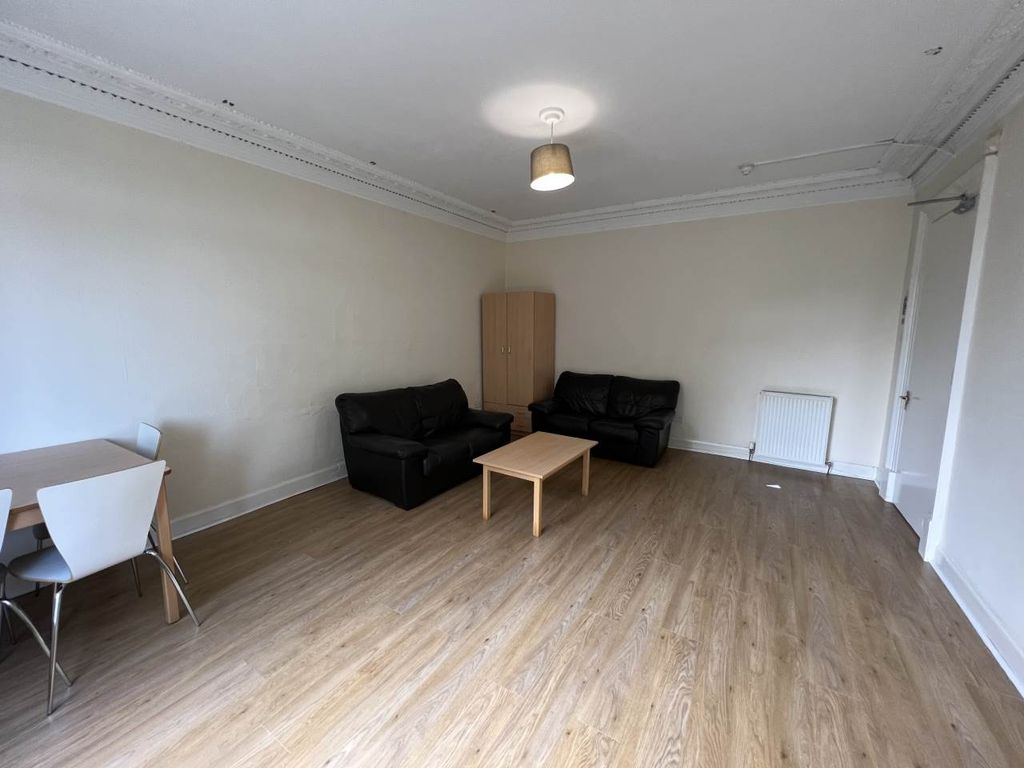 Property photo 3 of 15 Img_3706