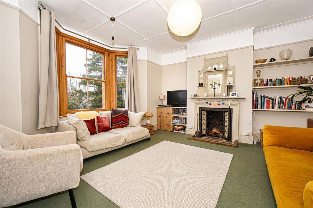 Property photo 3 of 23 Bea83530-13A0-4Db1-A85E-3d690B30E2F1.Png