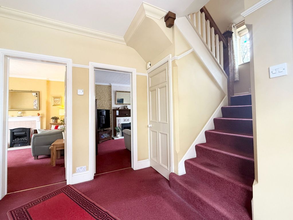 Property photo 3 of 21