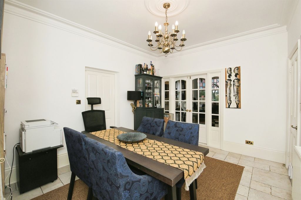 Additional image 8 of 5 bed detached house for saleElwyn Road, March PE15