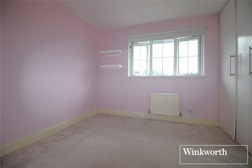 Property photo 3 of 7 Picture 3