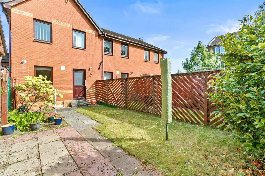 Property photo 3 of 30