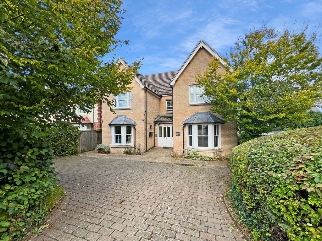 Property photo 1 of 11 18Fb9B103257189c0148239B78038E660Cfac0E1