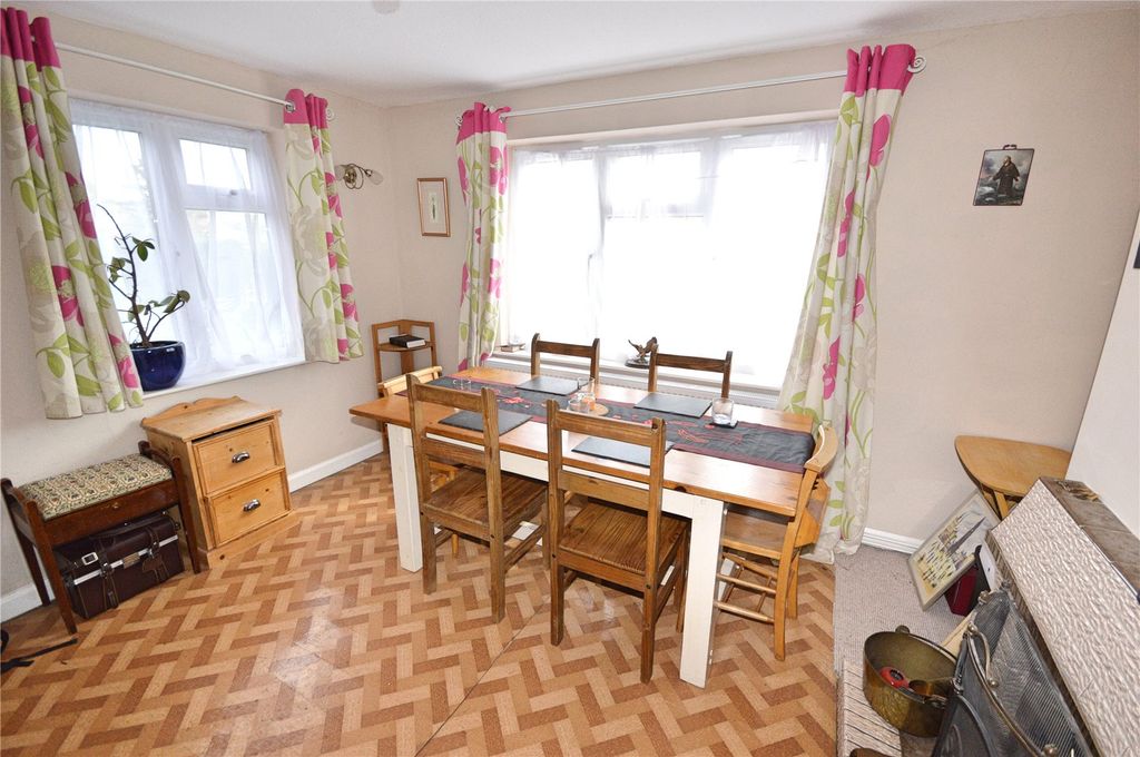 Property photo 2 of 36 Picture No. 02
