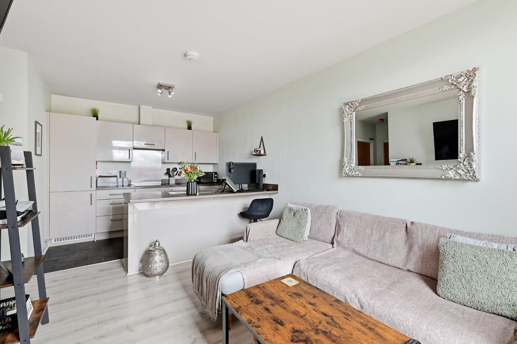 Property photo 2 of 11 Picture 2