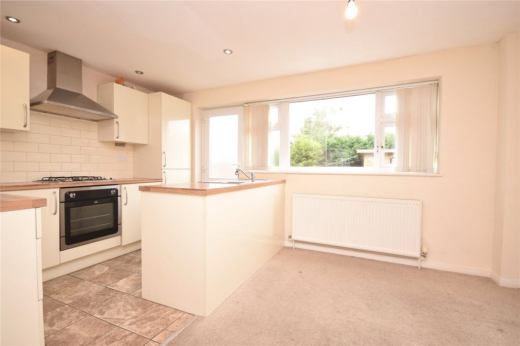 Property photo 3 of 13 Picture No. 05