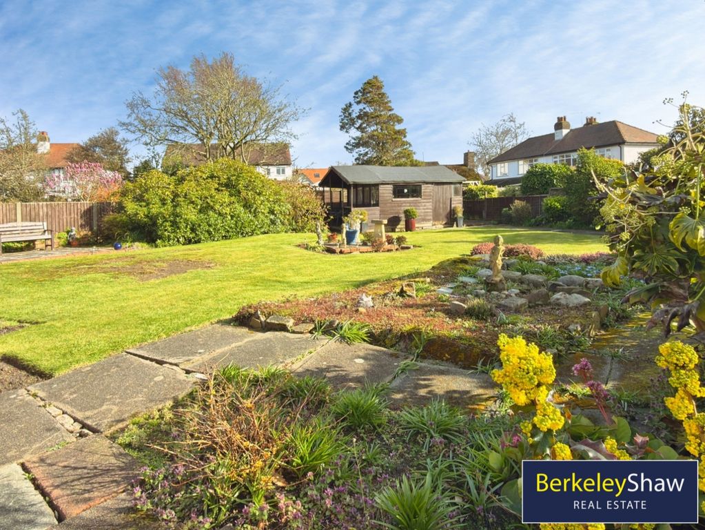 Property photo 2 of 24 Pbox-Img.Jpg