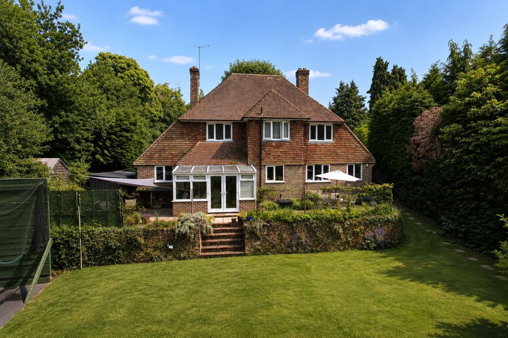 Property photo 2 of 21 Picture No. 28