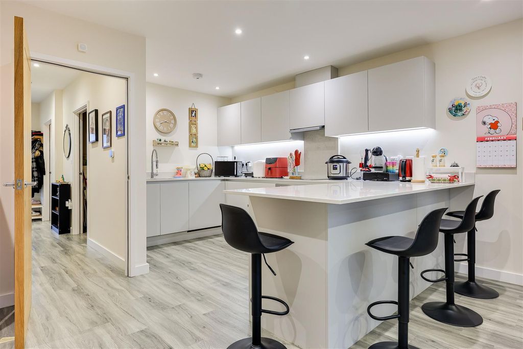 Property photo 2 of 16 Img (14).Jpg