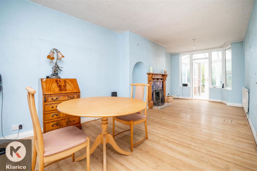 Property photo 3 of 19 Photo-2.Jpg