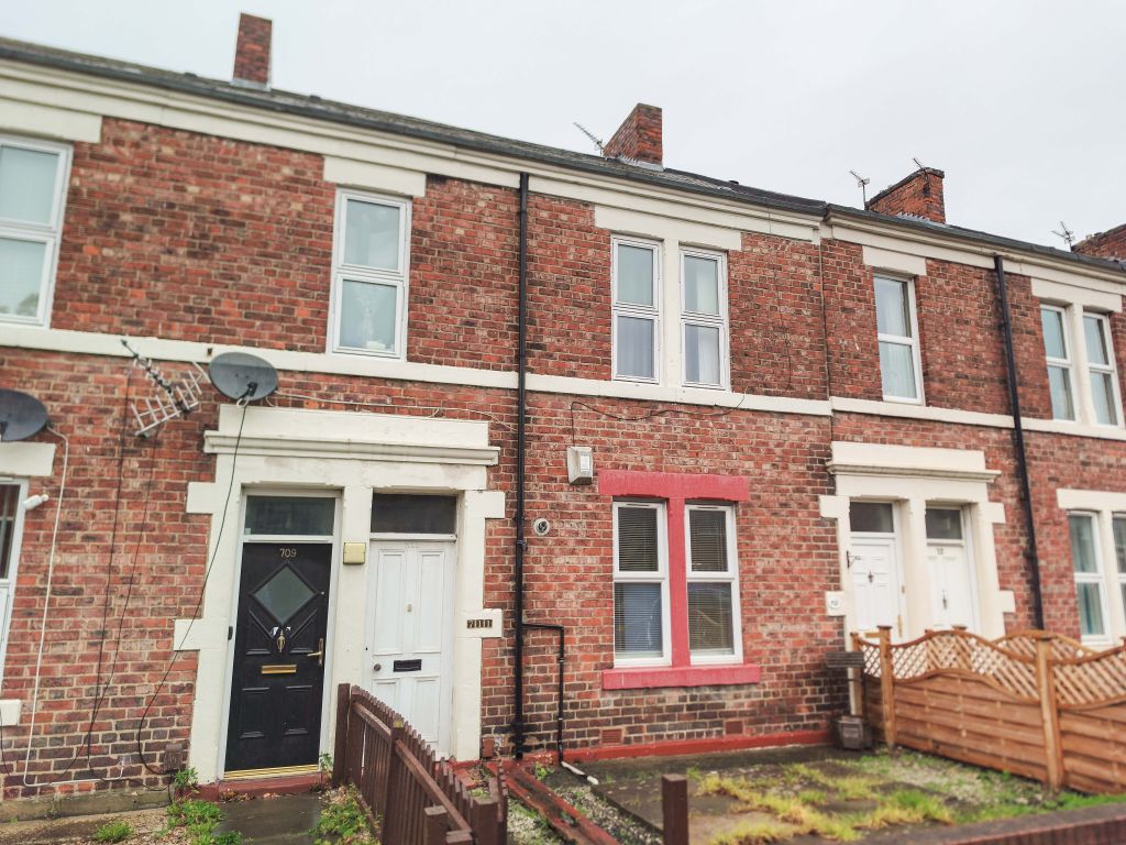 Property photo 1 of 13