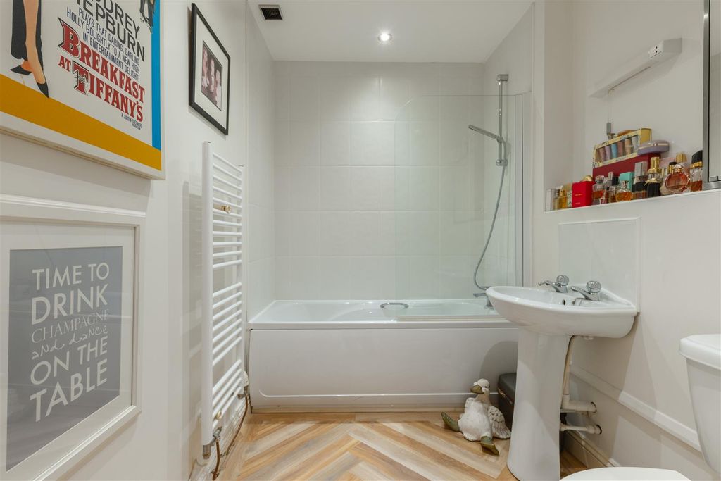 Additional image 24 of 2 bed flat for saleKenilworth Road, Leamington Spa CV32