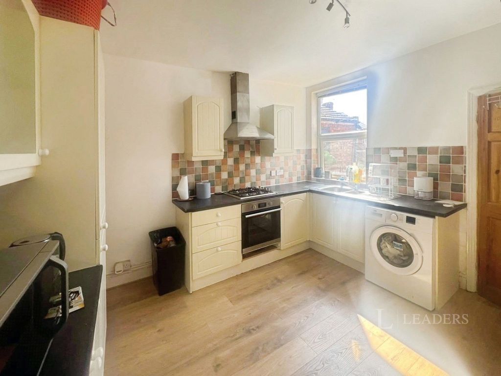 Property photo 2 of 9 Pbox-Img.Jpg