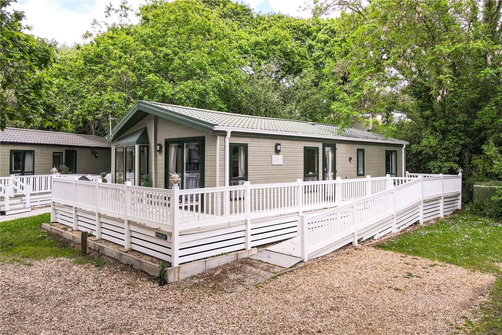 Property photo 1 of 15 Picture No. 02