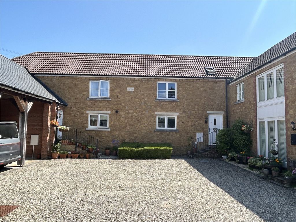 Property photo 1 of 22 Picture No. 44