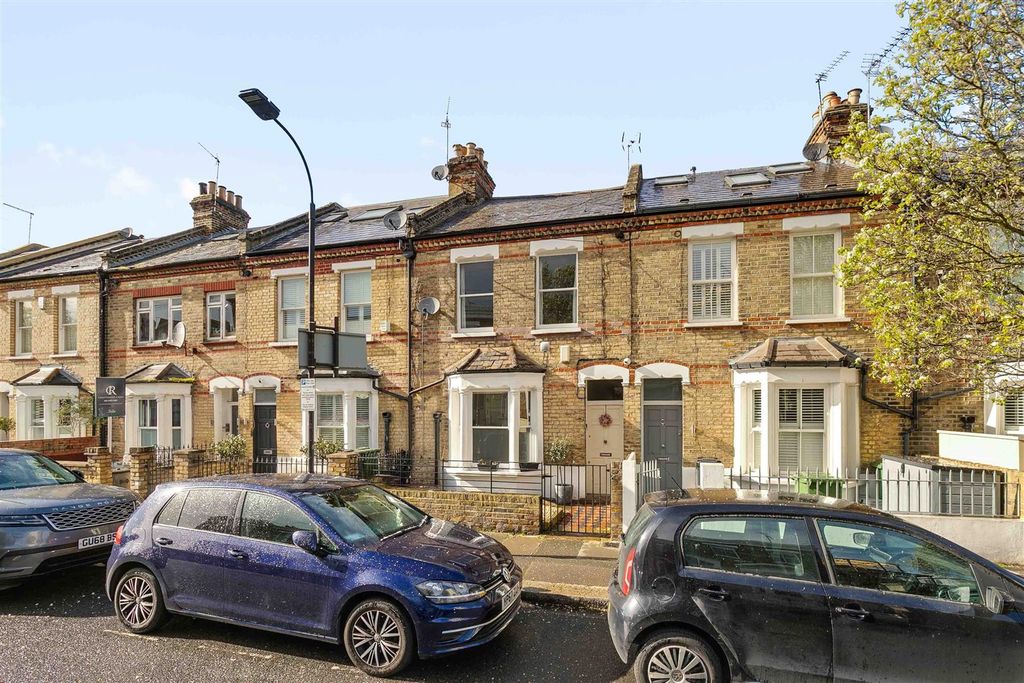 Property photo 1 of 16