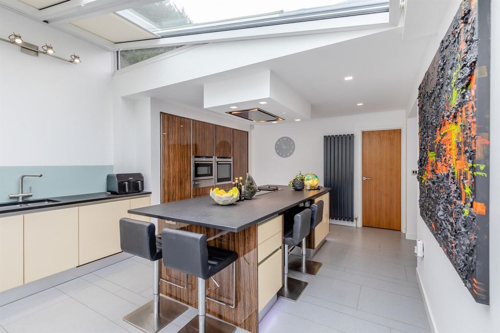 Additional image 11 of 5 bed detached house for saleBristol Road, Frenchay, Bristol BS16