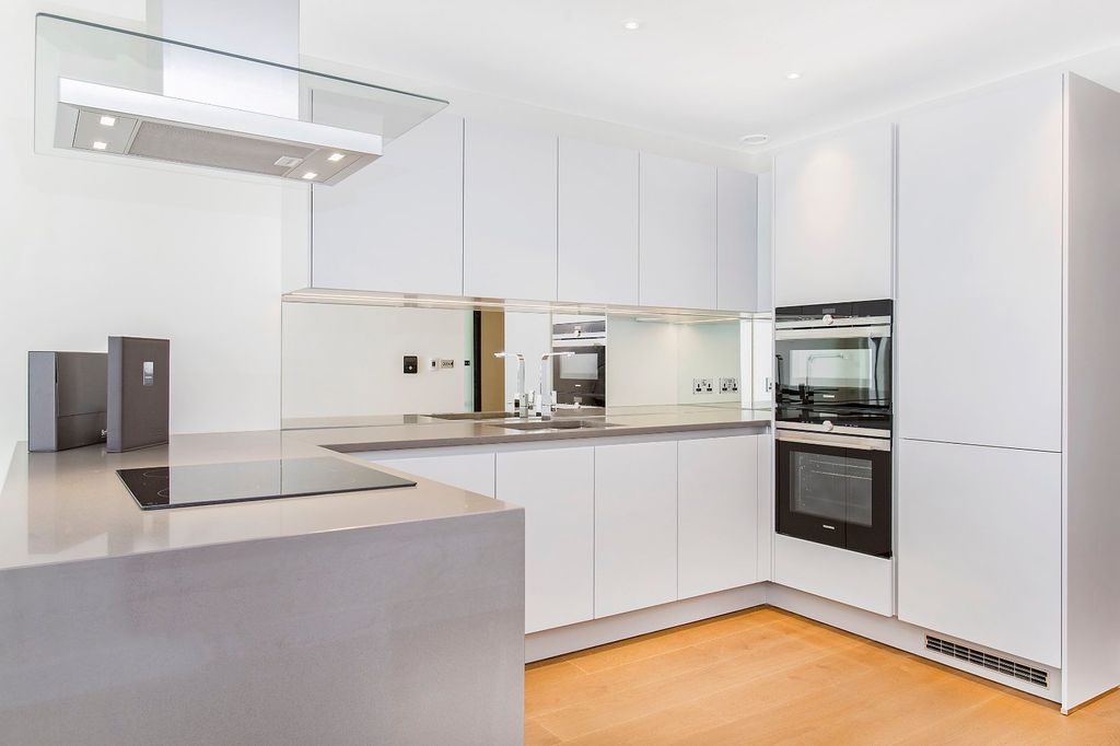 Property photo 3 of 16 Picture No. 79