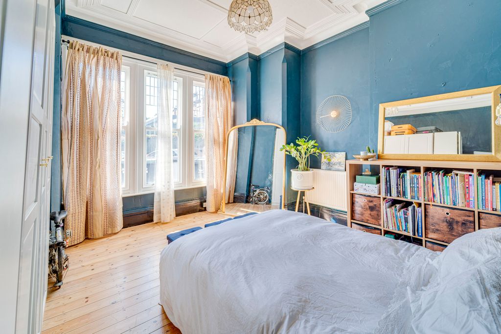 Property photo 3 of 10 Ndb01761_Enfused