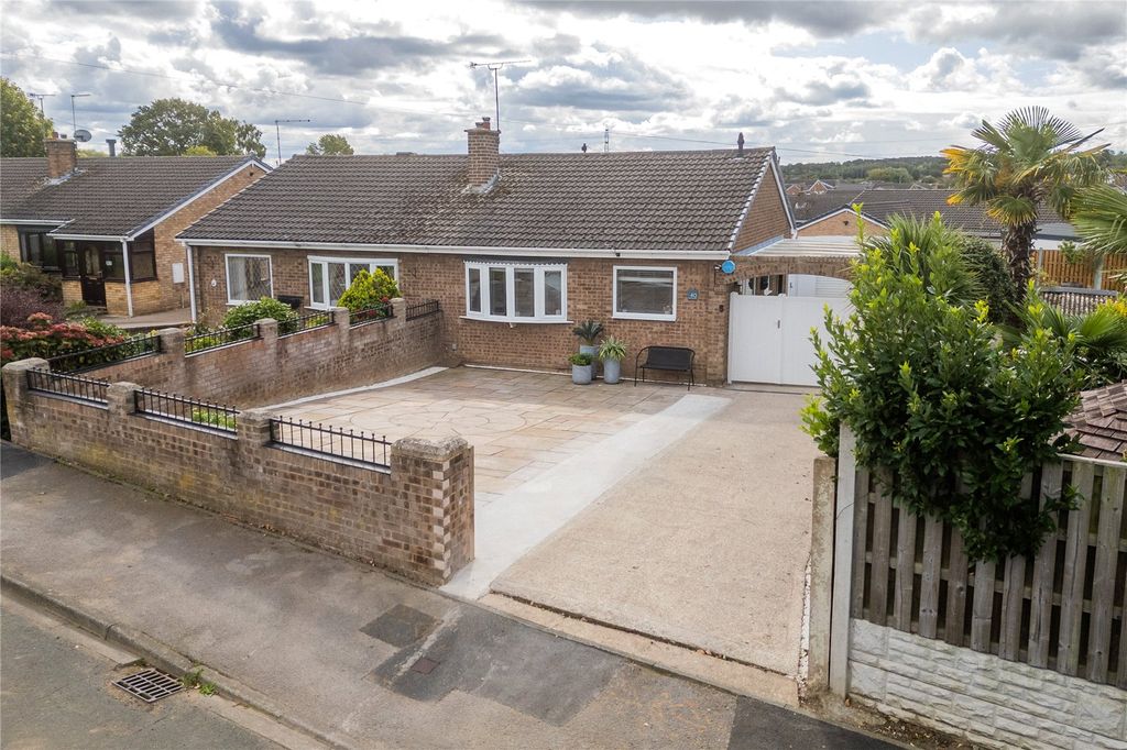 Property photo 3 of 35 Picture No. 03
