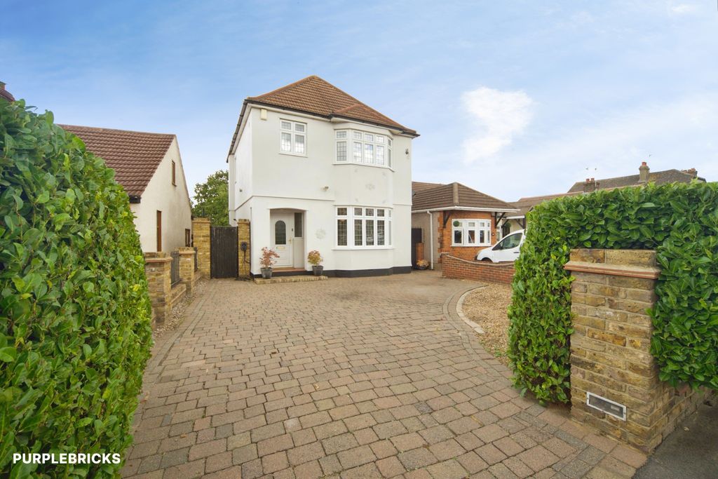 Property photo 1 of 31