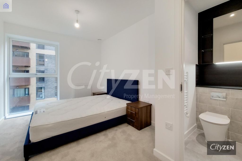 Property photo 3 of 12 Bedroom