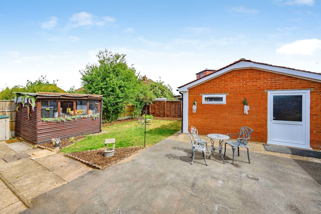 Additional image 18 of 3 bed detached bungalow for saleWycombe Way, Luton LU3