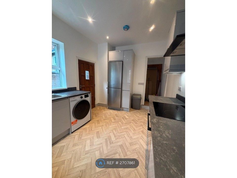 Property photo 3 of 3