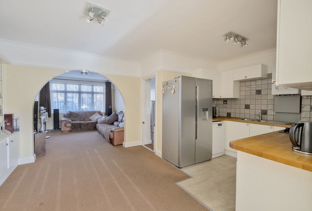 Property photo 3 of 10 1343733-8-68B0Ab4...