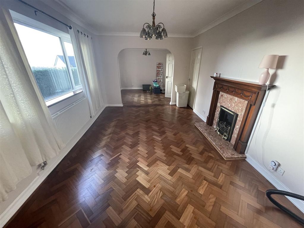 Property photo 2 of 39 Img_2495.Jpg