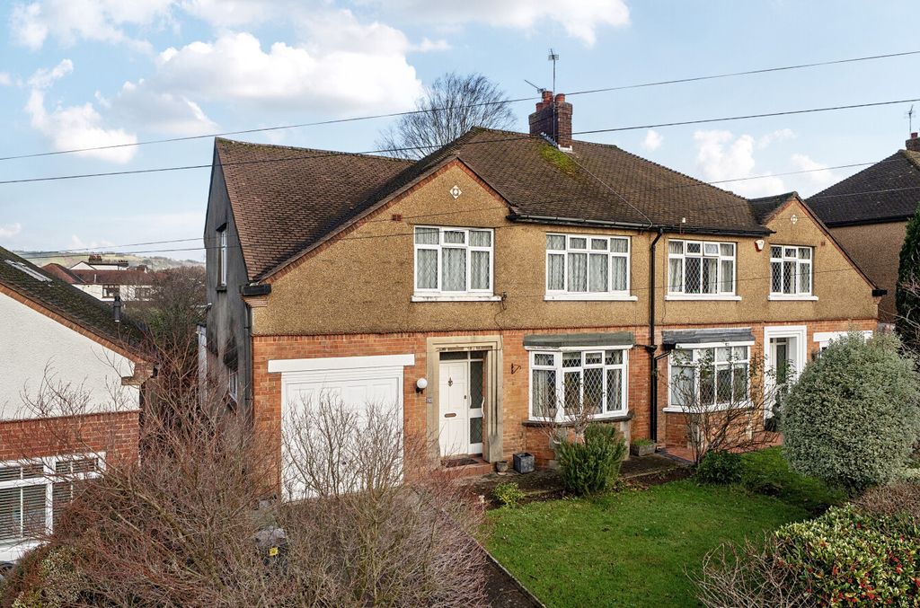 Property photo 1 of 19 1395087-1-695E52F...